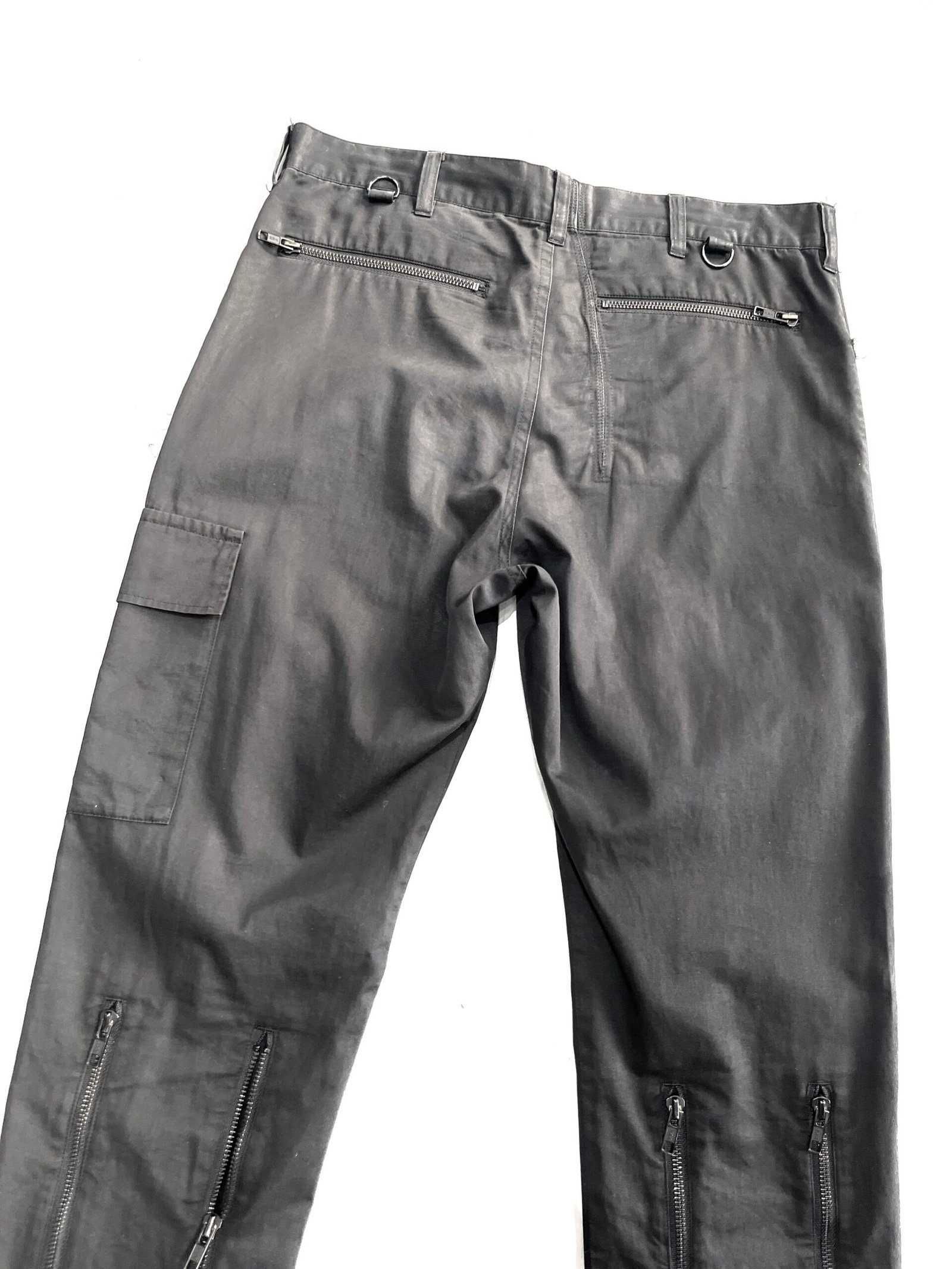 UNDERCOVER A/W 2000 “MELTING POT” STAR KNEE PATCH CARGO PANTS - Image 2