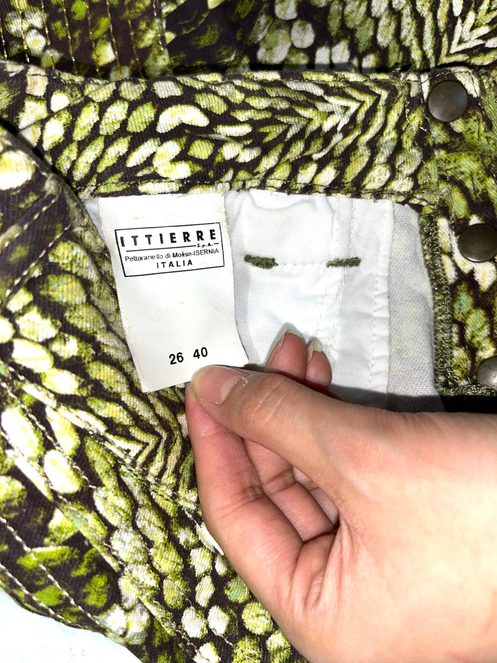 Early 00s Just Cavalli Printed Zip Capri Jeans - Image 7