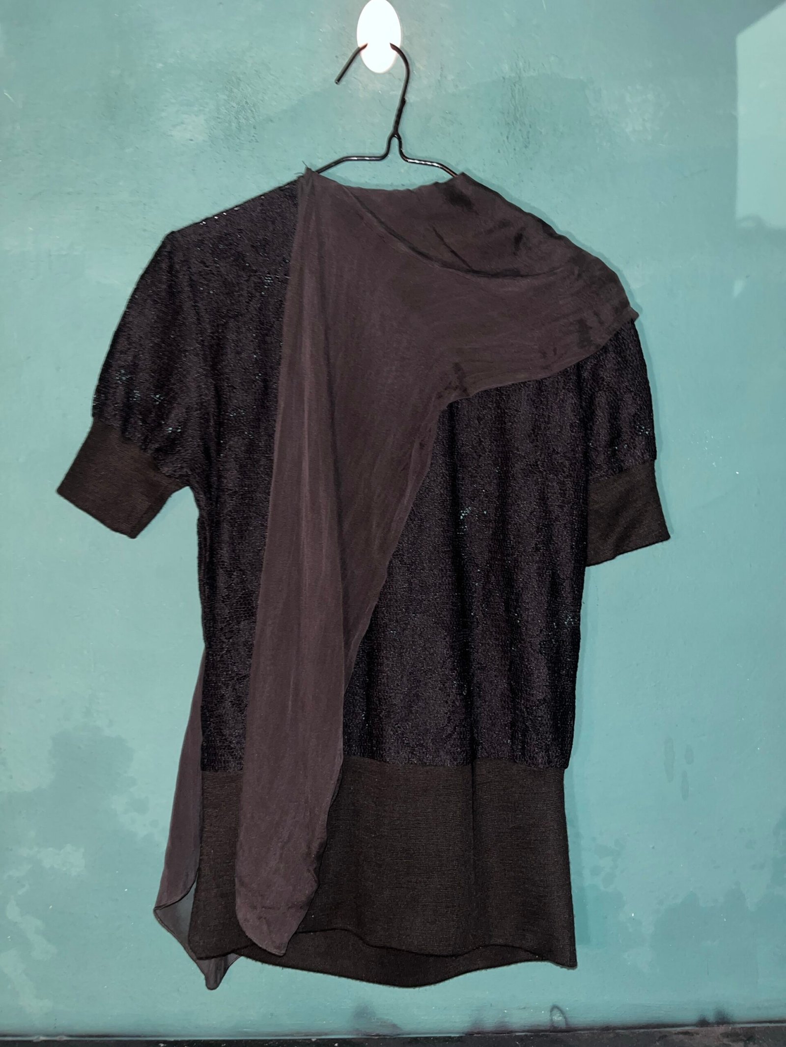 Early 00s D&G Silk-Drape Lace-Knit Top - Image 6